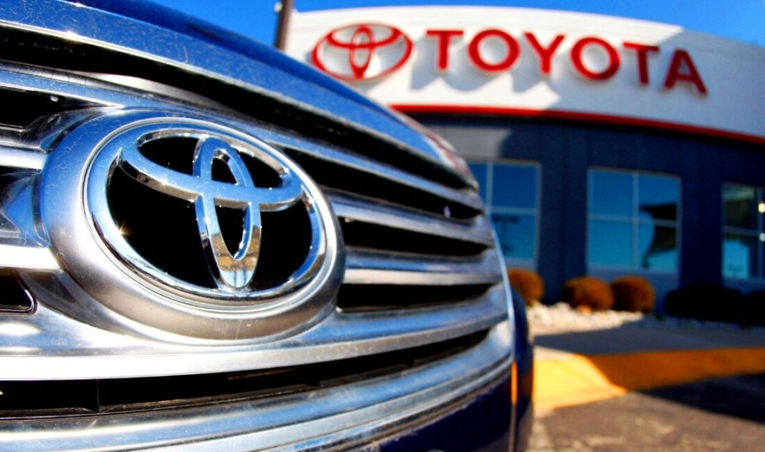 Toyota, ABD’de 42.000 Aracı Geri Çağırıyor: Fren Desteği Sorunu Kritik