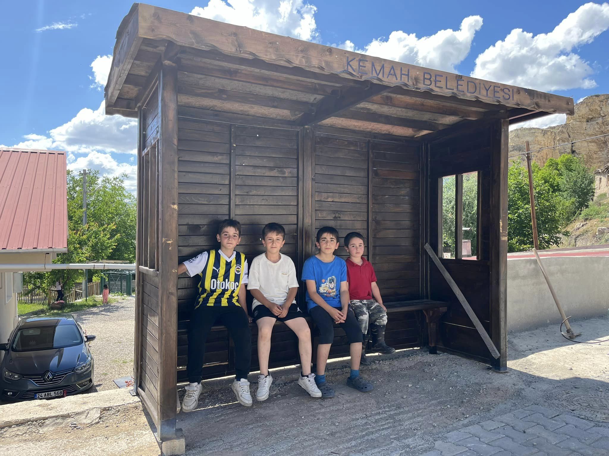 Erzincan'ın O İlçesinde Okul Servis Ücreti Lira