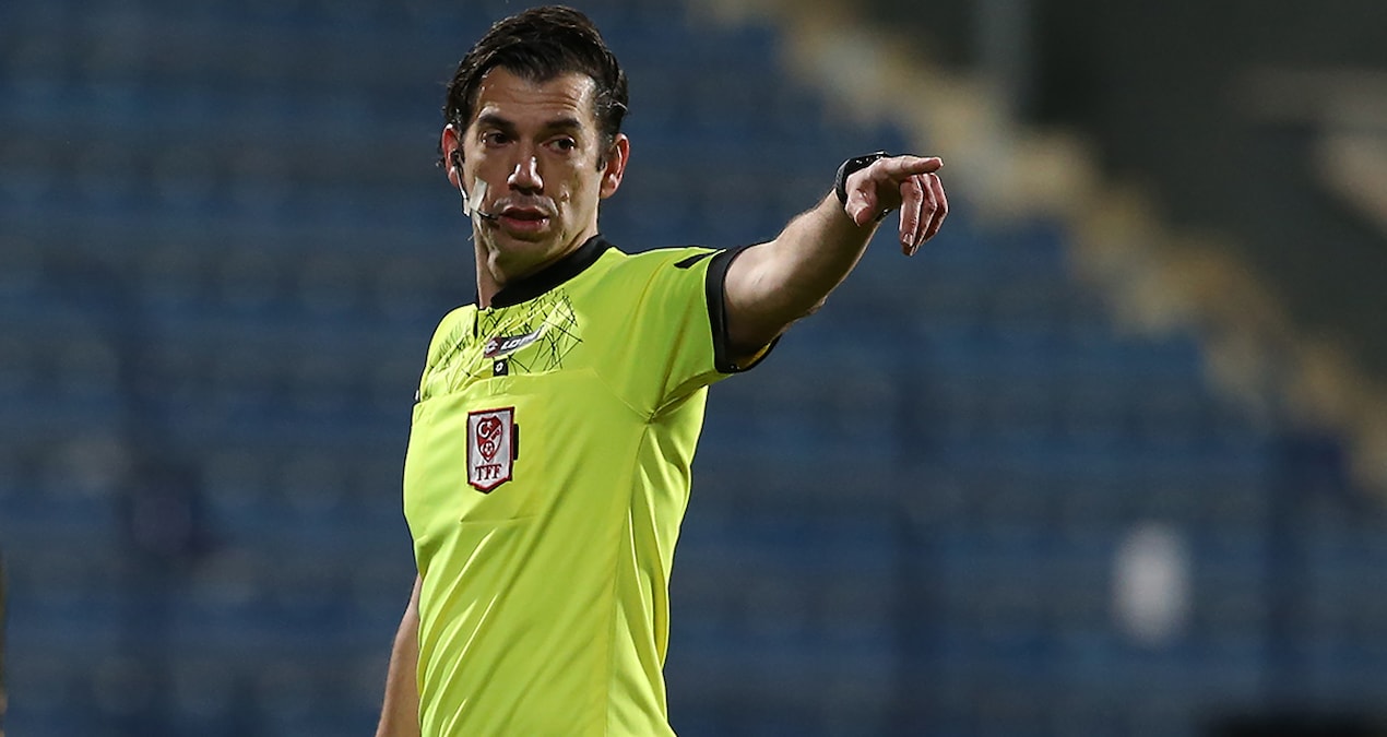 Fenerbahce Galatasaray Macinin VAR Hakemi Belli Oldu