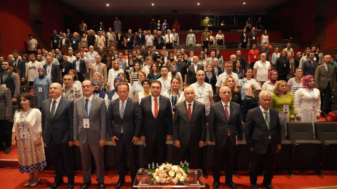 İstanbul’da Düzenlenen “6. Uluslararası Coğrafya Eğitimi Kongresi” Başladı İstanbul İl