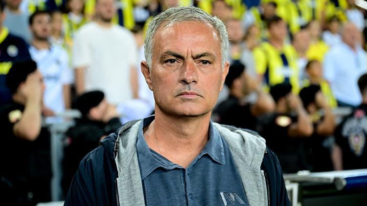 Fenerbahçe Teknik Direktörü Jose Mourinho, Galatasaray Mağlubiyetini Değerlendirdi Mourinho’nun Maç