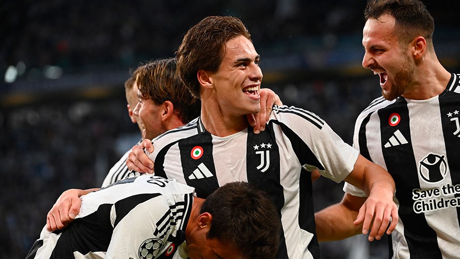 Juventus-Napoli Maçı (Canlı Anlatım) – NTVSpor Juventus ile Napoli arasında oynanan İtalya Serie A maçının ilk