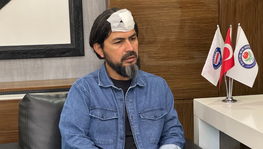 Eğitimciler Şiddeti Kınadı: “Öğretmenlik Peygamber Mesleğidir, Ancak Yasal Düzenlemeler Şart!”Haberin