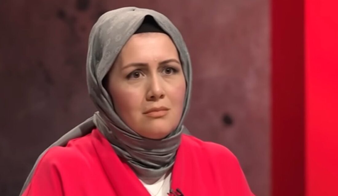 Zübeyde Yaşlak: MasterChef Türkiye 2024 Yarışmasının Dikkat Çeken Yarışmacısı Zübeyde