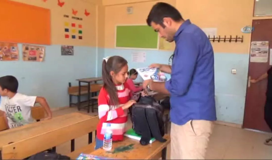 Öğretmen Kırtasiye Yardımı Ne Zaman Yatacak? Ne Kadar?Haberin BaşlıklarıÖğretmen Kırtasiye