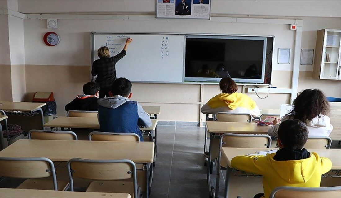 Milli Eğitim Bakanlığı Özel Okullarda Ders Kitabı Uygulaması Hakkında UyarıHaberin