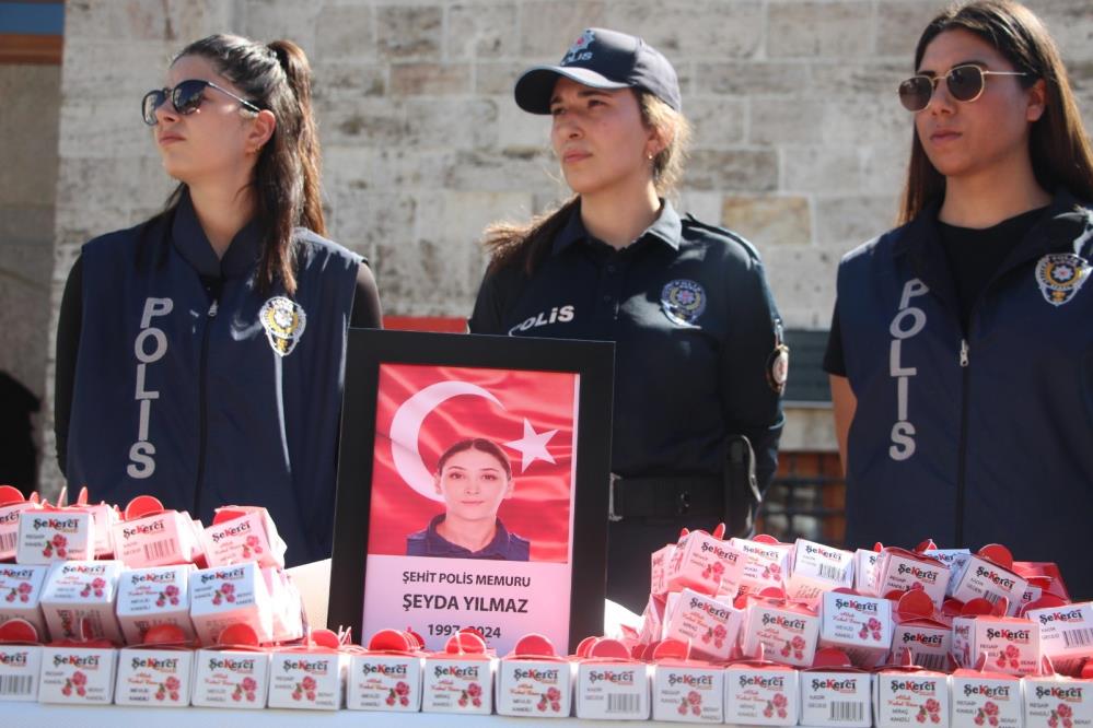 Şehit Polis Memuru Şeyda Yılmaz’ın Anısına Cuma Namazı Kadı Cami’de
