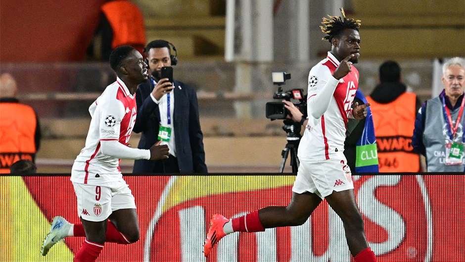 Monaco, Barcelona’yı 2-1 Yendi: Ilenikhena Tarihe Geçti Barcelona Şok Yenilgi
