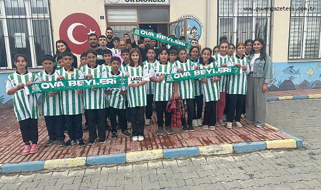 Alagöz Holding Iğdır FK Taraftarlarından Ova Beyleri’nden Öğrencilere Forma ve