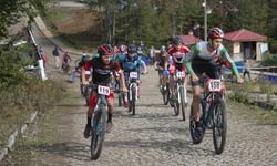 Trabzonspor Kadın Futbol Takımı, Hazırlık Maçında 5-0'lık Galibiyet Aldı - Çorum Haber Rize'de Uluslararası MTB Cup Dağ Bisikleti Yarışları yapıldı