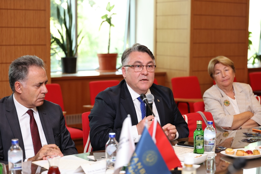 Üniversite Hastaneleri Birliği Toplantısı