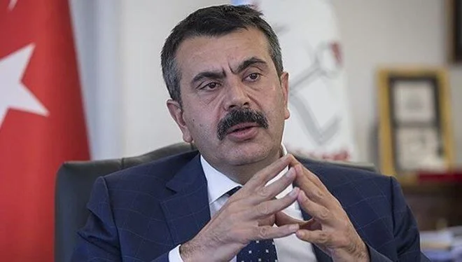 Yusuf Tekin: Öğretmen Atamaları ve Mülakatlar Hakkında Açıklamalarda BulunduHaberin BaşlıklarıYusuf