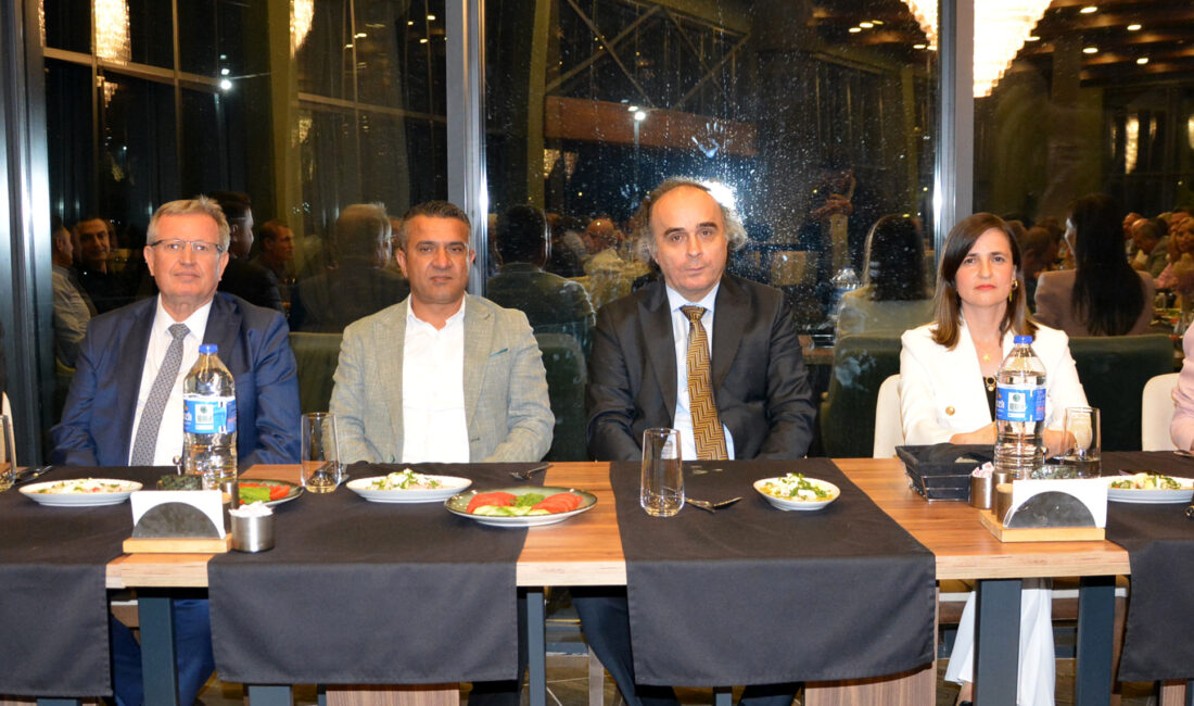 Milli Eğitim Müdürü Akif Tak’a Veda Programı Düzenlendi Antalya’nın bir