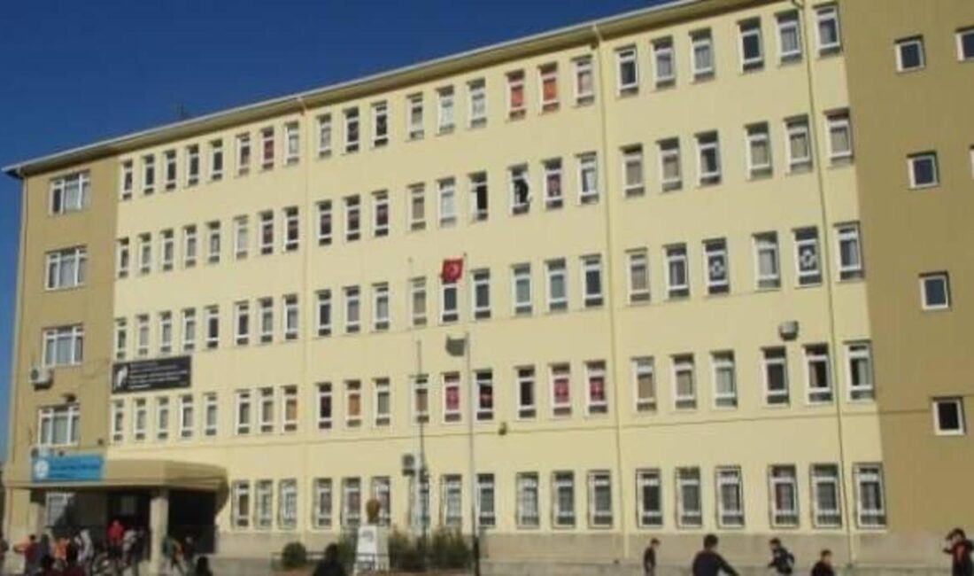 Bursa Gemlik’te Öğretmenin Öğrencilere Bilinmeyen Hap Verdiği İddialarıyla İlgili Soruşturma