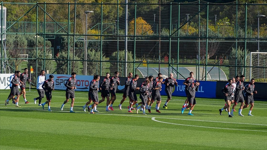 A Milli Futbol Takımı, Karadağ Maçı Hazırlıklarını Tamamladı A Milli