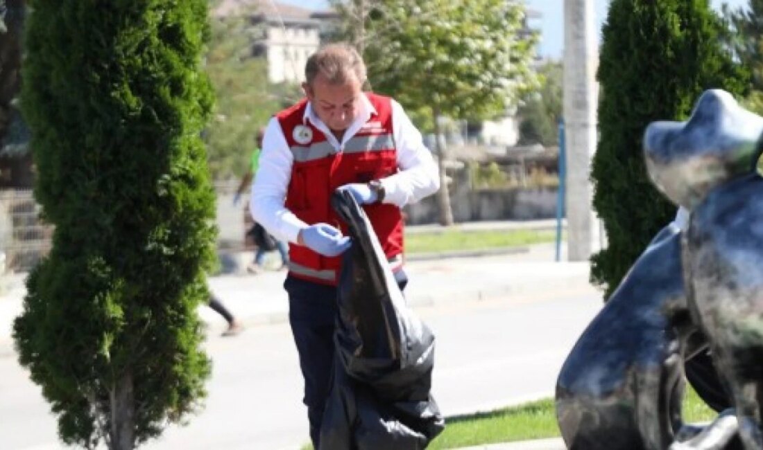 Bolu Belediyesi Çöp ve Sigara İzmariti Atanlara Ceza UyguluyorHaberin BaşlıklarıBolu