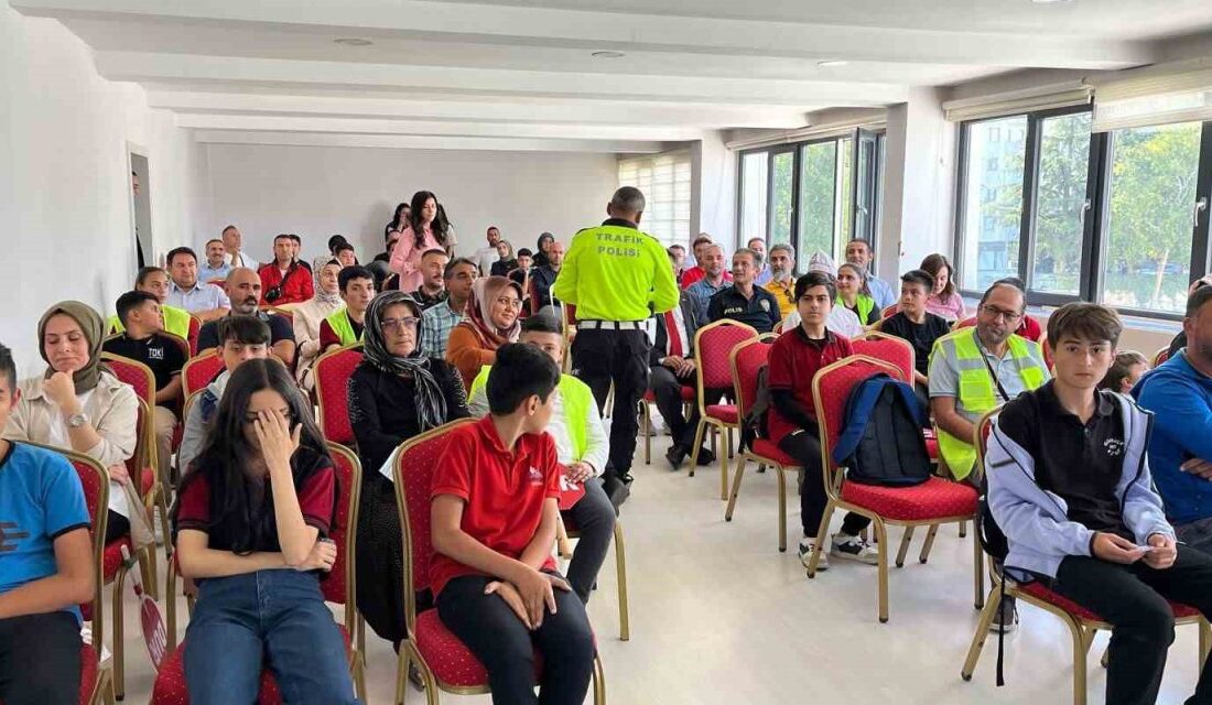 Ereğli’de Okul Geçit Görevlileri Eğitim Programı Sertifikalarını AldıHaberin BaşlıklarıEreğli’de Okul