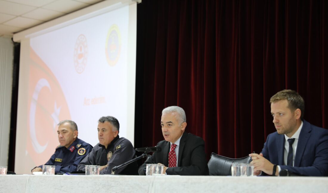 2024-2025 Eğitim Öğretim Yılı Asayiş ve Trafik Tedbirleri Toplantısı Kırklareli’de