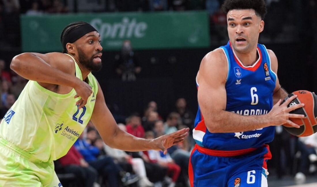 Anadolu Efes, Barcelona’ya Evinde Mağlup OlduHaberin BaşlıklarıAnadolu Efes, Barcelona’ya Evinde