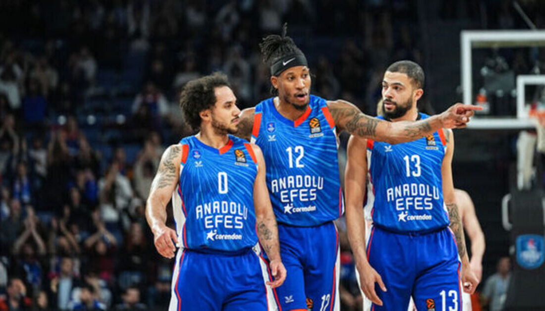Anadolu Efes ve Olympiakos Arasındaki ÇekişmeHaberin BaşlıklarıAnadolu Efes ve Olympiakos