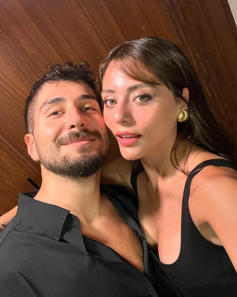 Aşk Dolu Dizgin Devam! Sıla Türkoğlu'ndan Sevgilisi Ata Ayyıldız ile Romantik Kare! - Magazin Haberleri Aşkları dolu dizgin devam Sıla Türkoğlu ile sevgilisi Ata Ayyıldız romantik kare