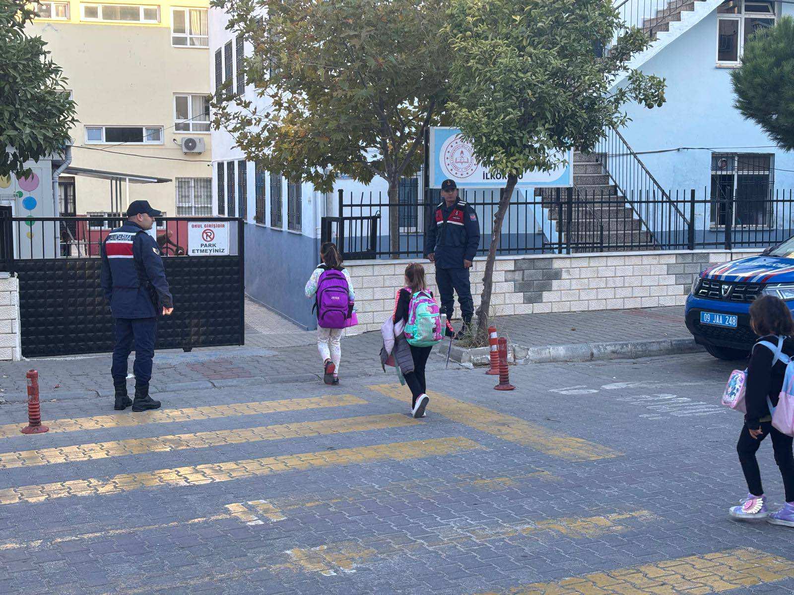 Aydin Jandarmasi Okul Onlerinde Denetimlerini Surduruyor Aydin Ses Gazetesi