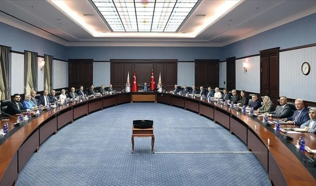 AK Parti MYK Toplantısında Ömer Çelik’ten Flas Açıklamalar Ömer Çelik’in