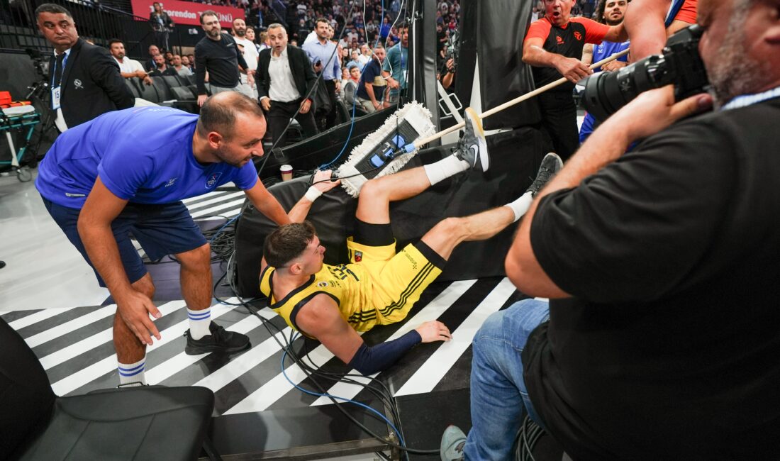 EuroLeague’den Fenerbahçe Beko ve Anadolu Efes Maçı Ceza Açıklaması Tarık