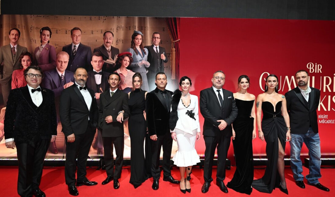 BKM Yapımının Yeni Filmi “Bir Cumhuriyet Şarkısı” Galasıyla Sinemaseverlerle Buluştu