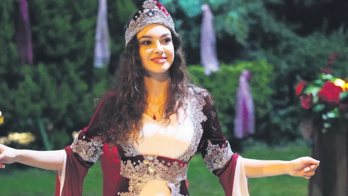 “Bir Gece Masalı” Dizisinin Dokuzuncu Bölümünde Heyecan Dorukta! Komiser Mahir