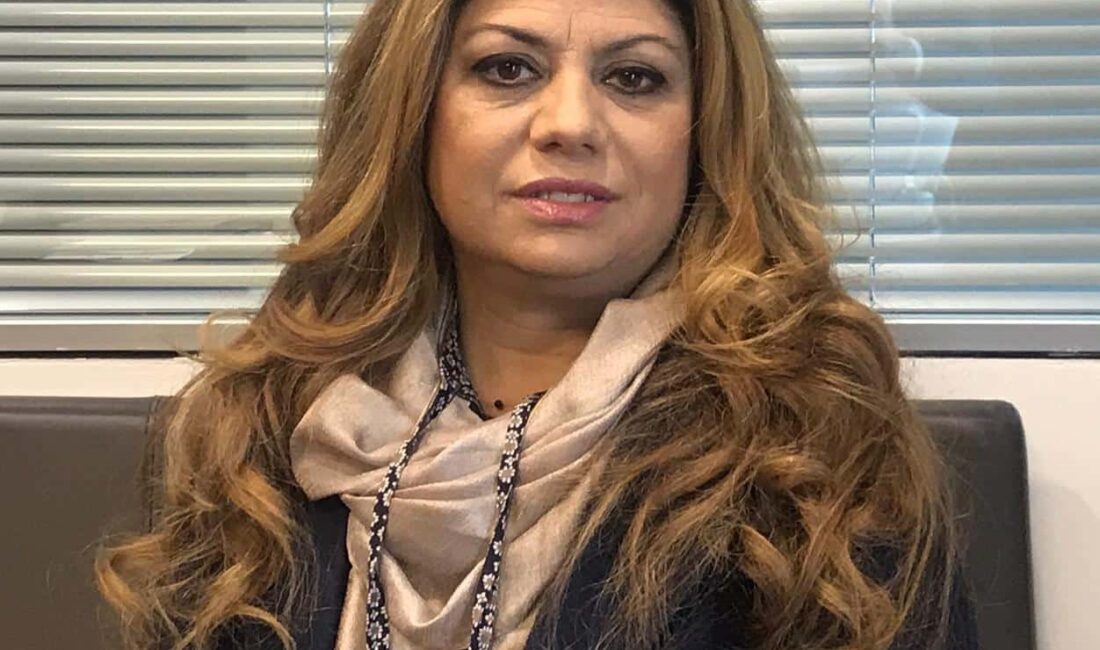 Nejat Birecik: İzmir Şehir Tiyatrosu’nda Çökme ÇetesiHaberin BaşlıklarıNejat Birecik: İzmir