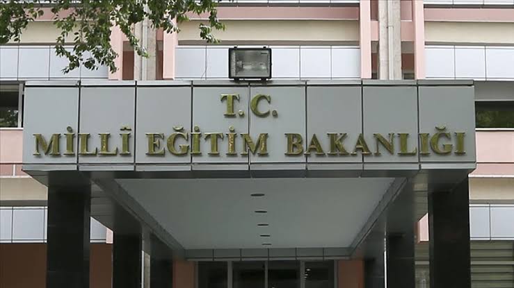 Mülakat Skandalına Dikkat Çekmek İçin Eylem DüzenlenecekHaberin BaşlıklarıMülakat Skandalına Dikkat