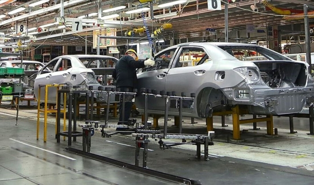Otomotiv Sektöründe Elektrikli Araç Geçişi: Avrupa’nın Zorlu YolculuğuHaberin BaşlıklarıOtomotiv Sektöründe