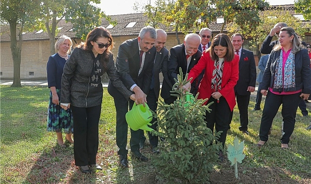 Cumhuriyet Fidanlığı’na 101. Yıl Fidanı Dikildi Edirne’de TÜ Cumhuriyet Fidanlığı’na