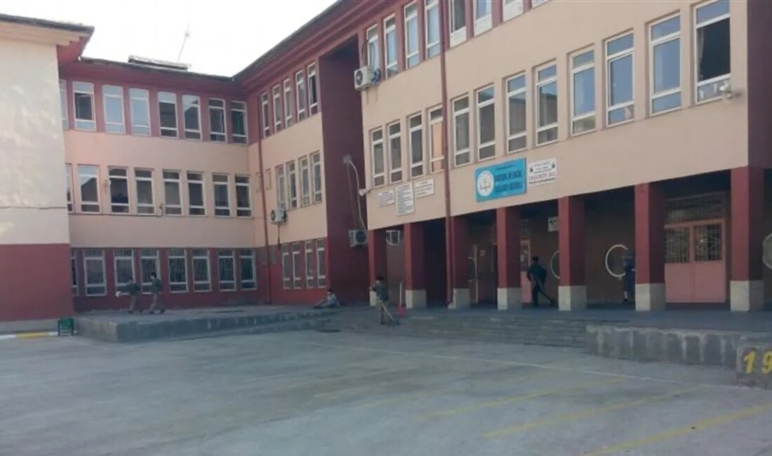 Diyarbakır’da Acı Haber: Öğretmen Kalp Krizi Geçirerek Hayatını Kaybetti Haberin