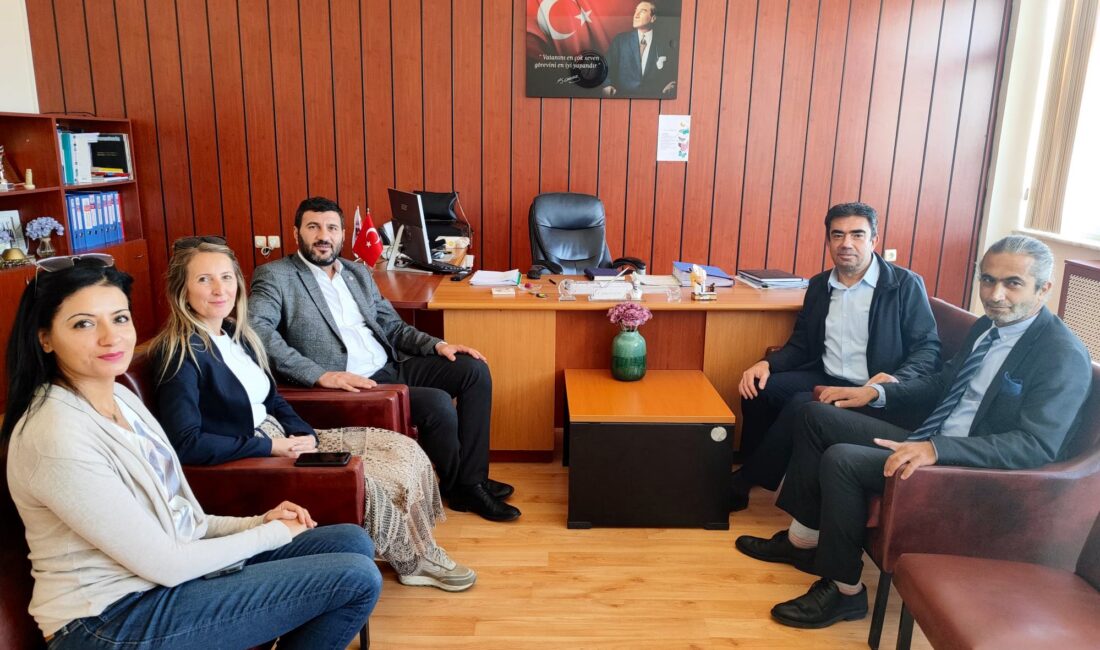 Eskişehir Eğitim Bir Sen Şube Başkanı Okulları Ziyaret Etti Sendika