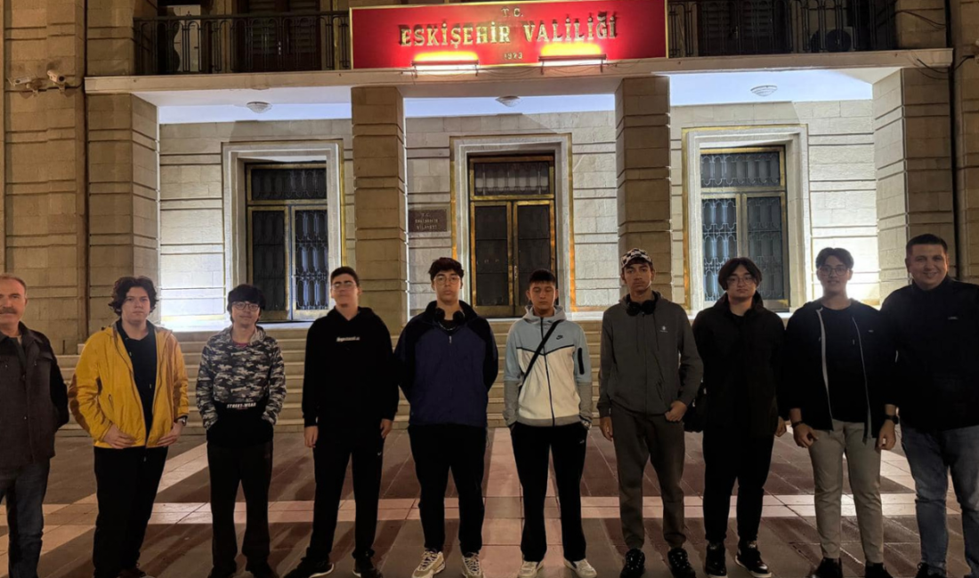 Cumhurbaşkanlığı Ahlat Külliyesi’nde Öğrencilere Tarih ve Kültür Kampı Çeşitli etkinliklerle