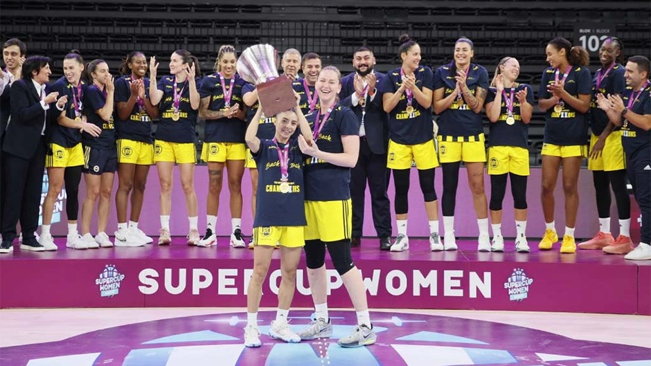 Fenerbahçe Opet, Beşiktaş’ı mağlup ederek FIBA Kadınlar Süper Kupa Şampiyonu