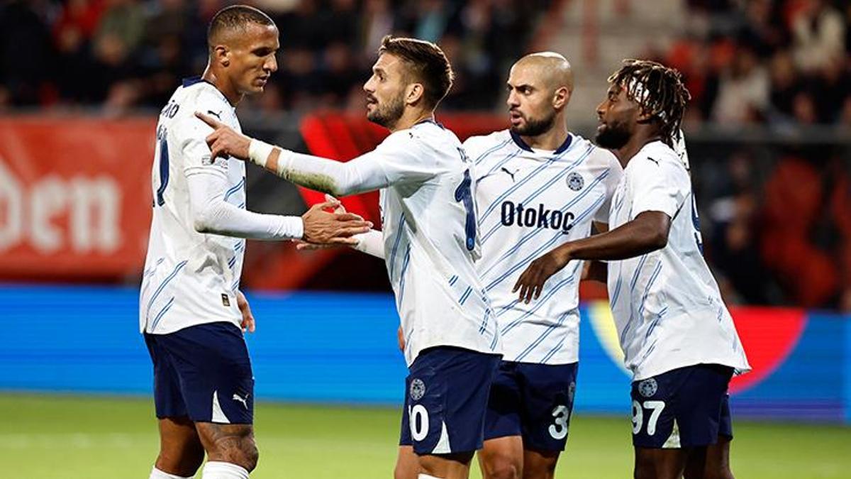 Fenerbahçe Twente İle Berabere Kaldı Fenerbahçe, UEFA Avrupa Ligi’nde Twente
