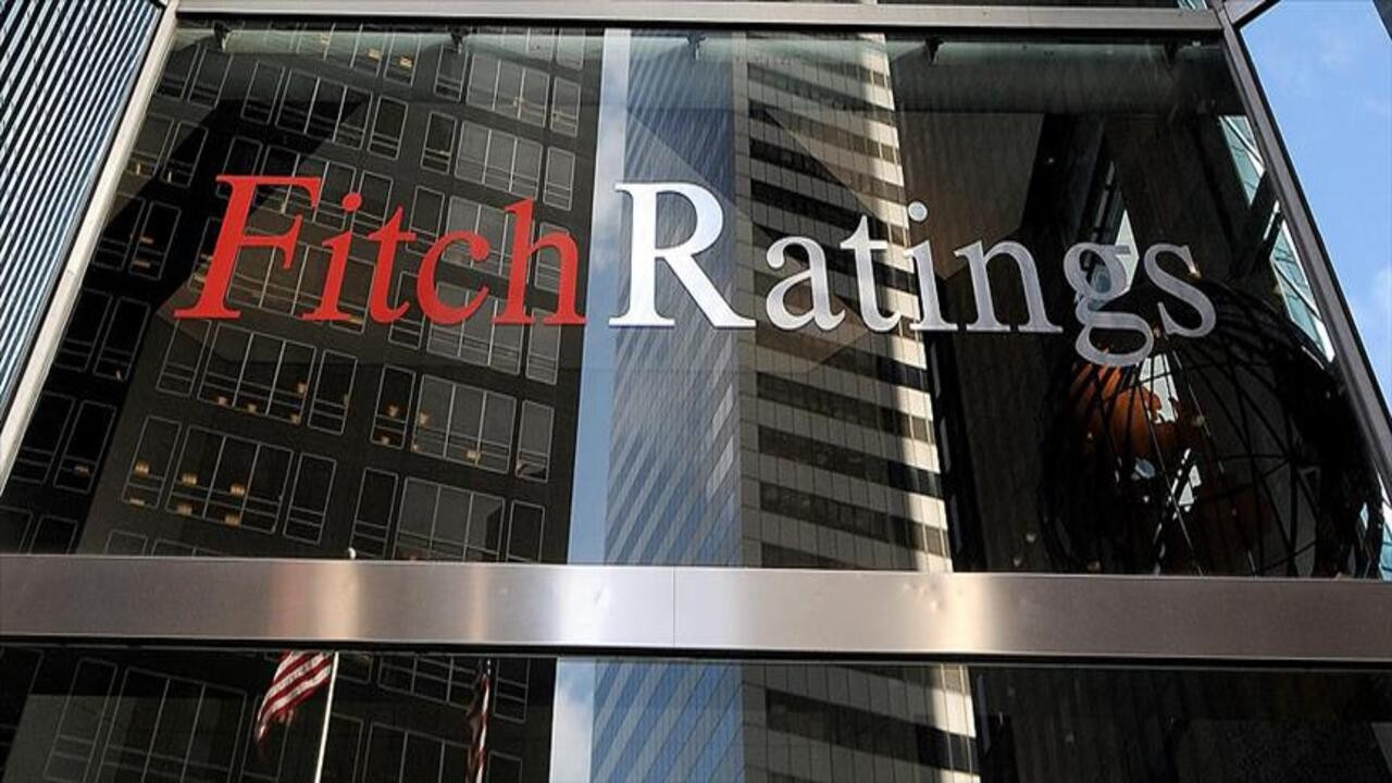 Fitch Italyanin Kredi Notu Gorunumunu Yukseltti