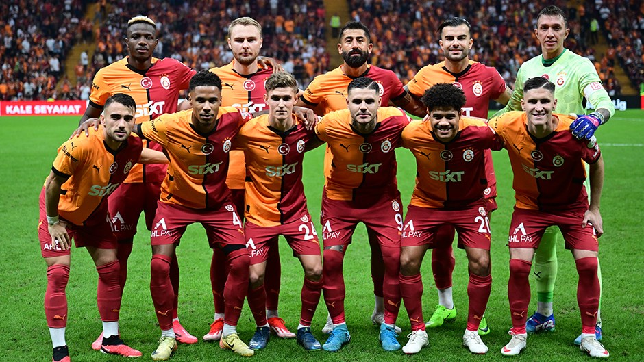 Galatasaray Savunmasında Kırmızı Alarm: 2021-2022’den Daha Kötü DurumdaHaberin BaşlıklarıGalatasaray Savunmasında