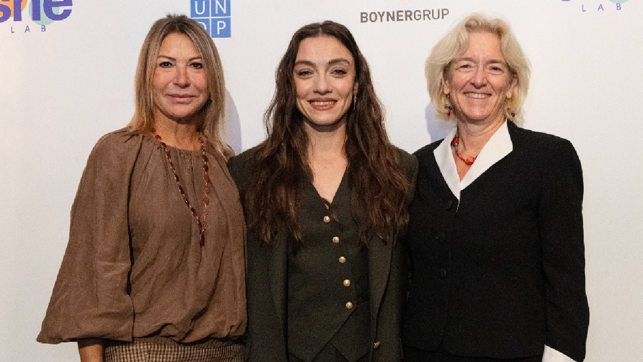 Gelecekteki Kadin Liderler Icin Yenilikci She Lab Programi Basliyor