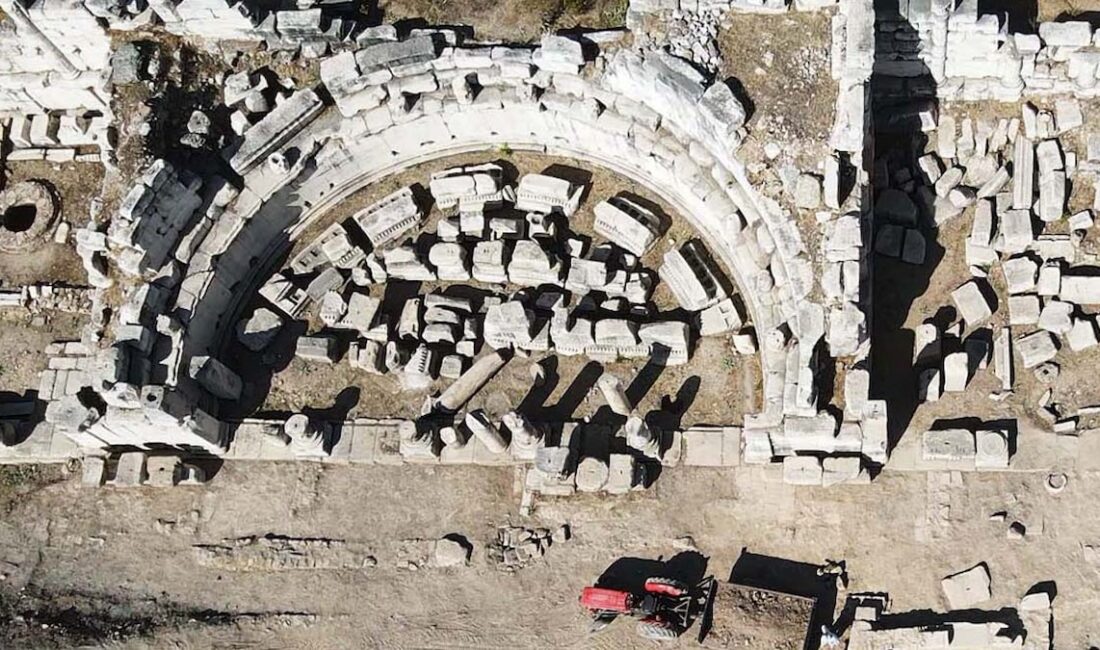 Stratonikeia’da Yapılan Kazılarda Antik Gymnasium Detayları Gün Yüzüne Çıkıyor Antik