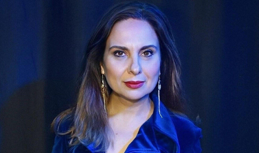 Goncagül Sunar: Türk tiyatro, sinema ve dizi oyuncusu Kariyerine İstanbul’da