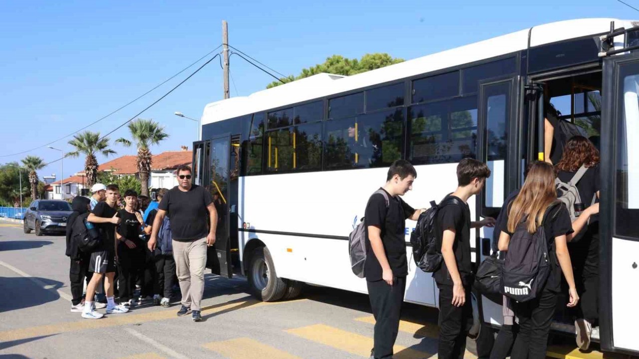 Guzelbahce Belediyesi Ucretsiz Okul Servisi Tahsis Ediyor