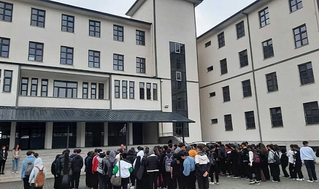Aziz Gün, Güzel Sanatlar Lisesi ve Zübeyde Hanım Özel Eğitim