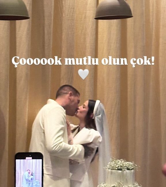İrem Helvacıoğlu ve Ural Kaspar Eylül Ayında Düğün Yaptı İrem