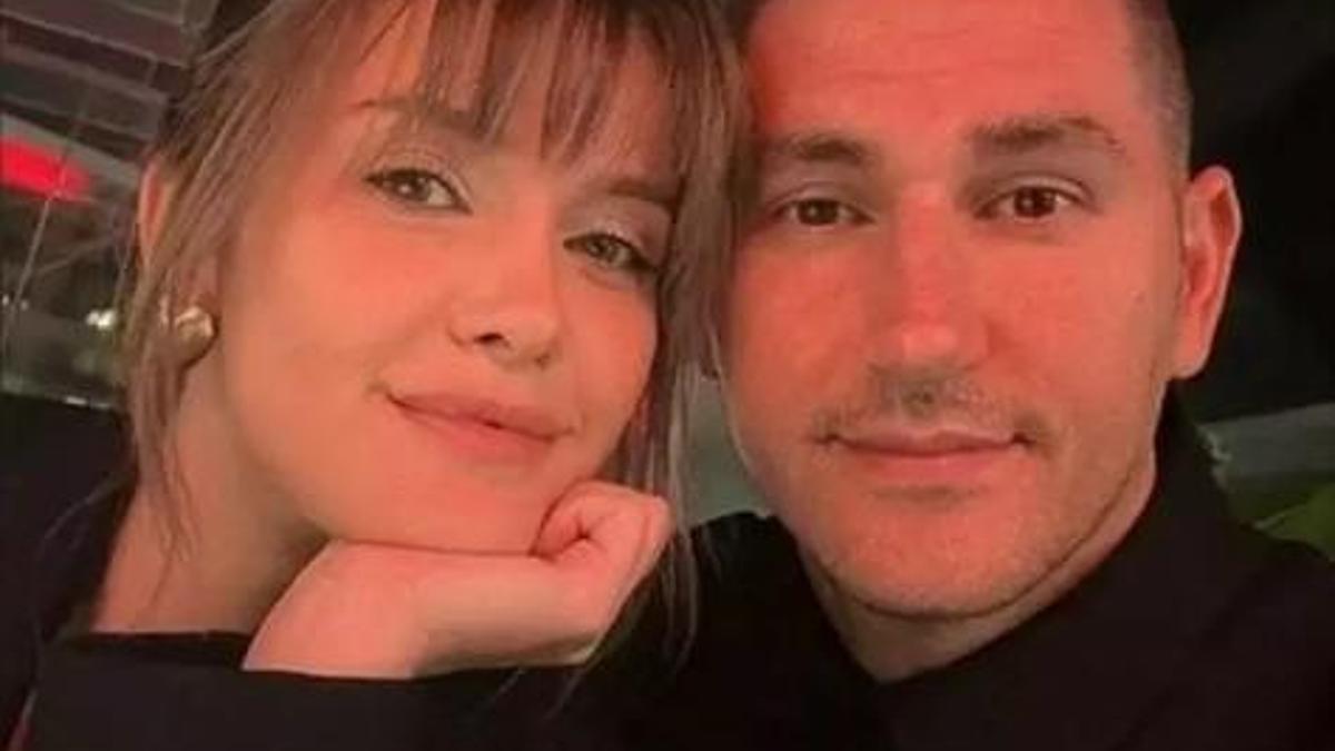 Ünlü Çift Düğün Töreniyle Evlendi Aşk Dolu Birlikteliklerine Yeniden Başladılar