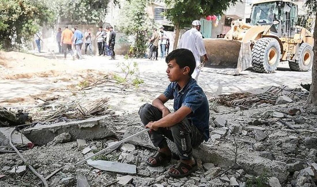 İsrail, Gazze Şeridi’nde Çocukları Hedef Almaya Devam EdiyorHaberin Başlıklarıİsrail, Gazze