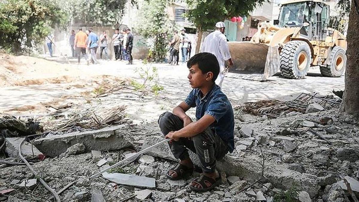 Israilden Gazzede Futbol Oynayan Cocuklara Saldiri
